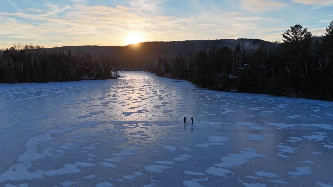 winter skating lac long drone